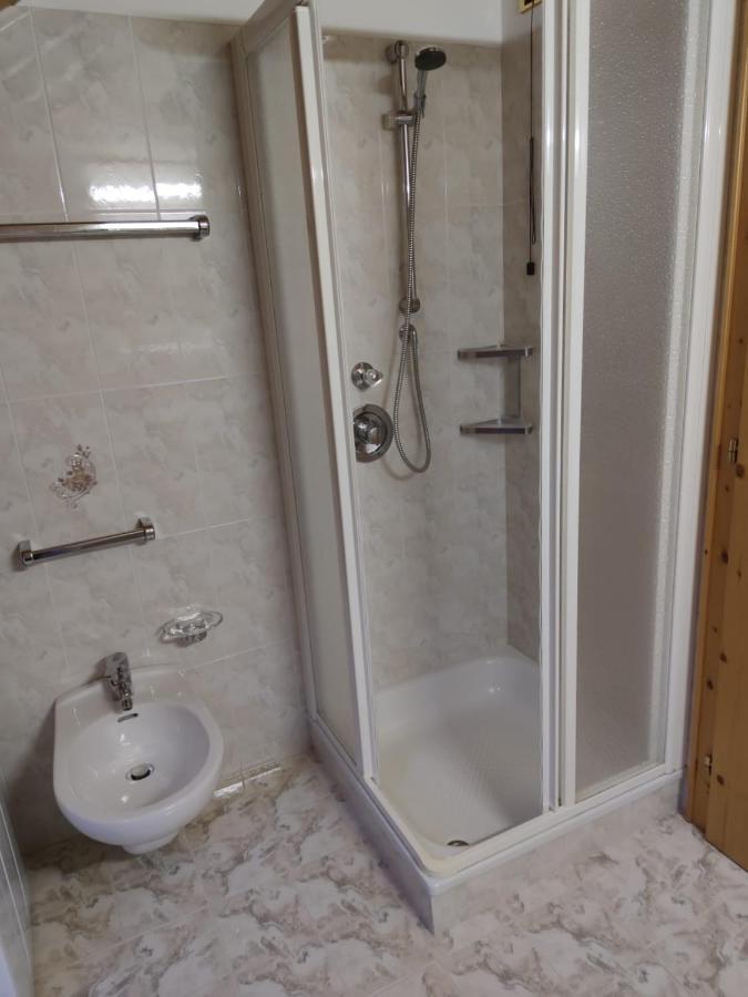كنازاي Pian Schiavaneis B&B Apartament المظهر الخارجي الصورة